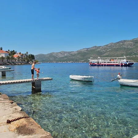 Guest House Holiday 3* Korčula