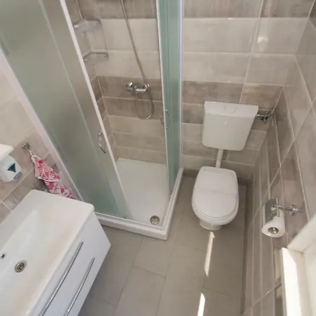 Guest House Holiday Casa de hóspedes