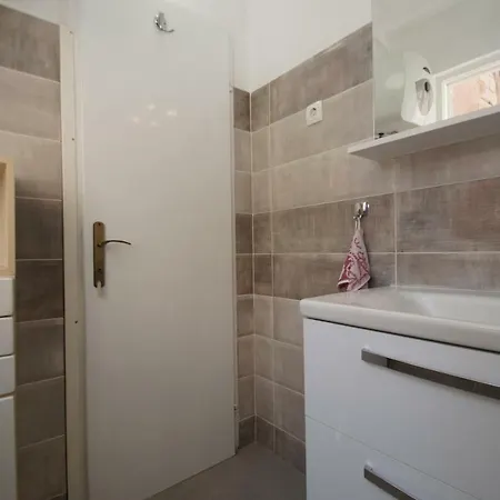 Guest House Holiday 3* Korčula