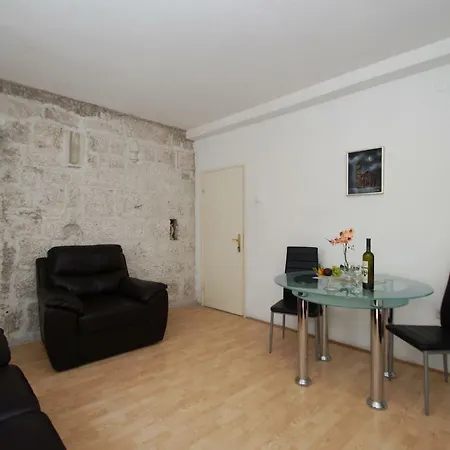 Guest House Holiday 3*